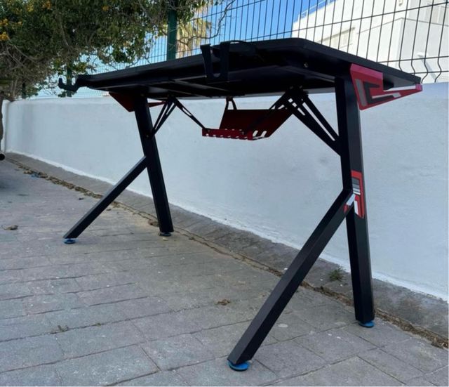 Mesa gaming / escritorio gamer