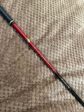 Palo de golf WILSON  HIBRIDO HOMBRE DYNAPOWER