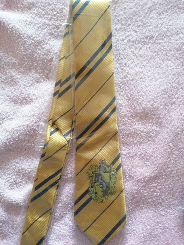 Corbata Hufflepuff