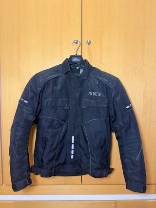 Chaqueta moto 