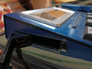 Guitarra midi y procesador Midi