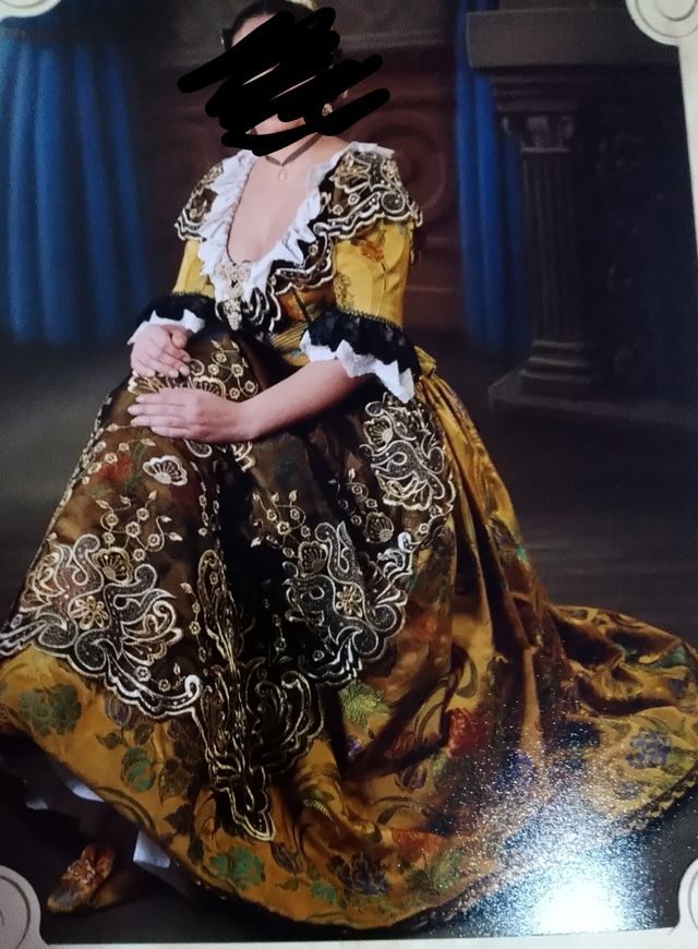 Alquiler traje fallera