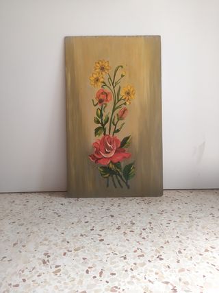 Tablón pintado a mano