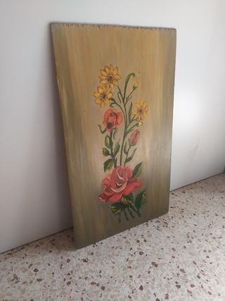 Tablón pintado a mano
