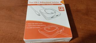 USB C Switch Bidirectional 1 In 2 Out  -8K 60Hz