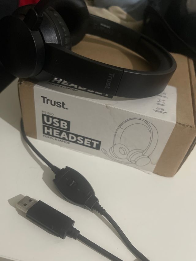 Audifonos USB Headset TRUST
