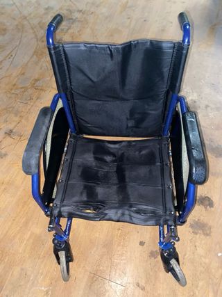 SILLAS DE RUEDAS BREZZY
