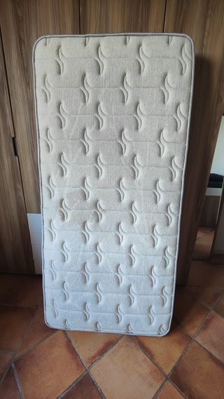 Colchón Sonpura 90×190 nuevo 
