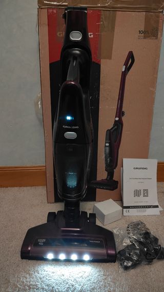 Aspiradora, aspirador sin cable vertical Grundig 2