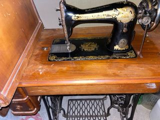 Maquina de coser singer con numero de serie F