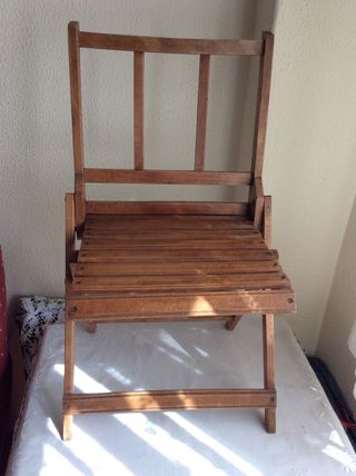 ANTIGUA SILLA DE TIJERA DE COLEGIO INFANTIL