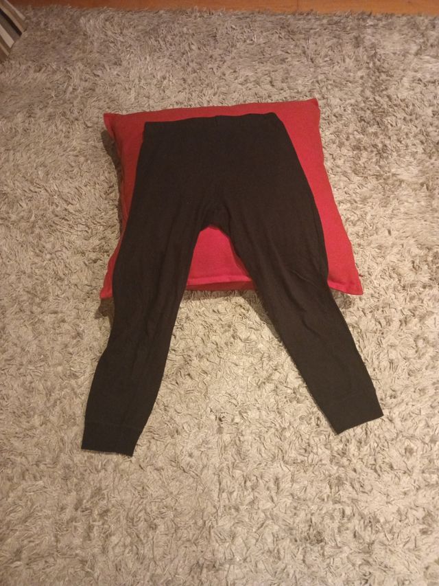 Calças leggings pretas 6 anos