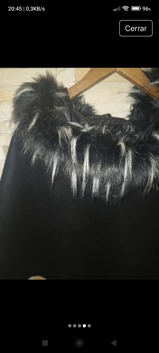 Elegante Capa poncho con pelo