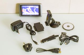 NAVEGADOR GARMIN ZUMO 660LM + SOPORTE TOURATECH SD