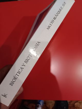 Libro bioetica biotanasia