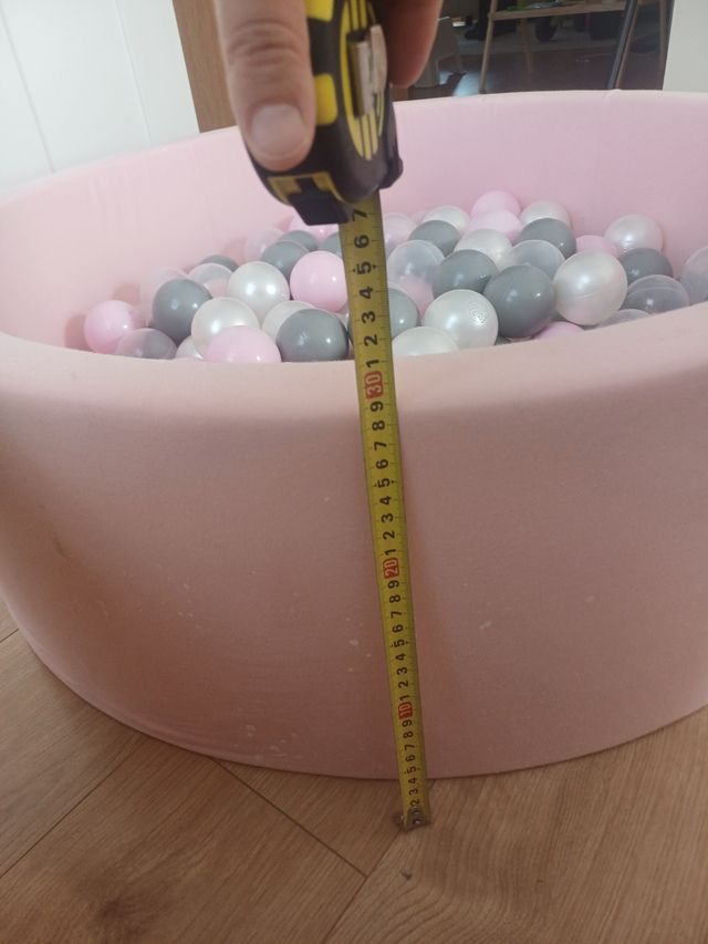 Piscina de bolas kiddy moon