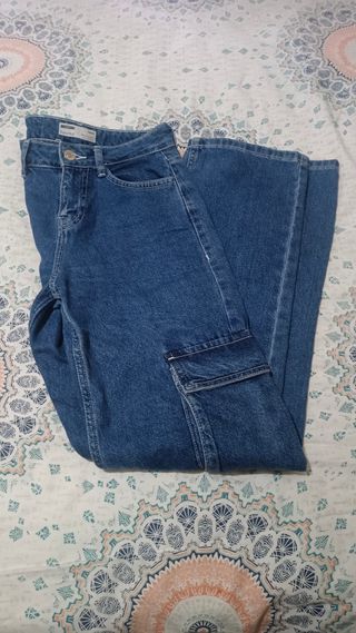 Vaquero cargo Bershka 