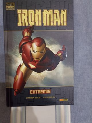 Marvel Deluxe Iron Man Extremis