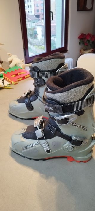 Botas ski travesía