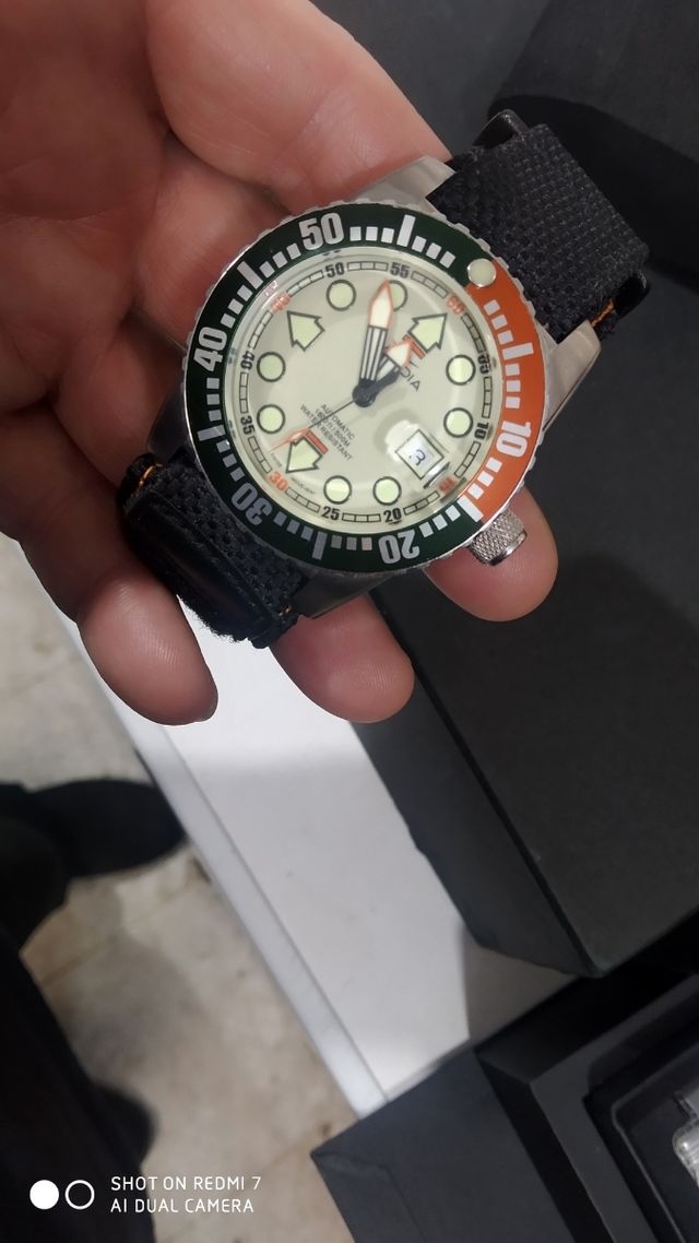 Reloj Mondia automático