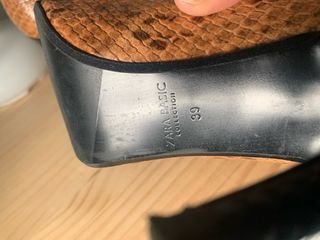 Zapato salon bicolor Zara