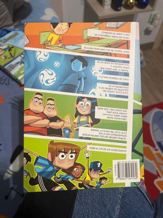 Los Futbolísimos 3: El misterio del portero...