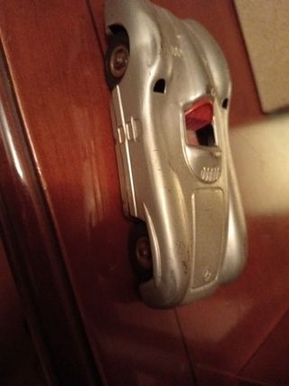 Coche de juguete hojalata EKO