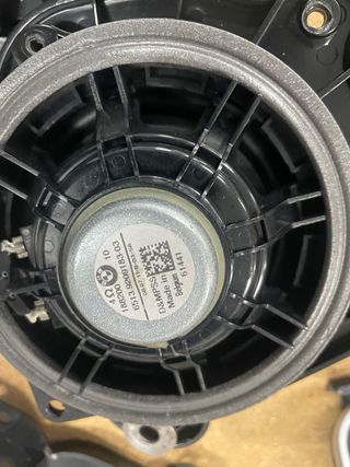 ALTAVOCES BMW