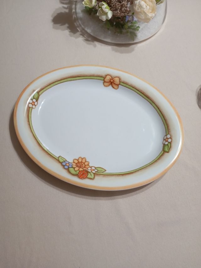 Vassoio Thun country nuovissimo 