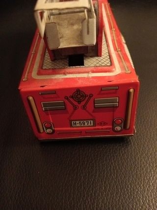 Juguete coche hojalata japones