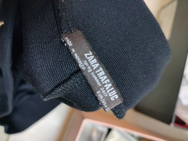 Pantaloni con rouche