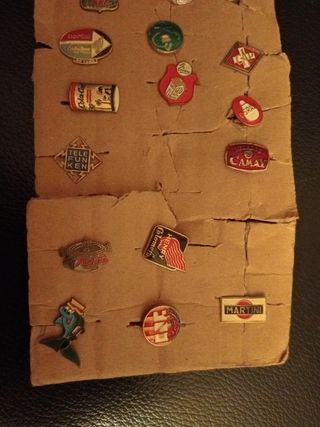 Lote de 23 insignia original vintage