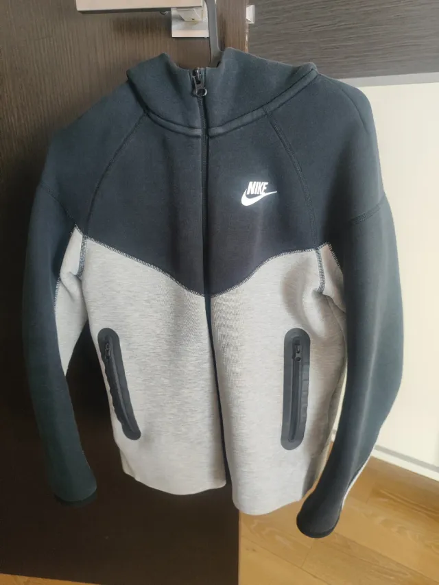 Chándal deportivo Tech Nike niño.