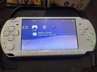 Psp 1004 Blanca con Juegos