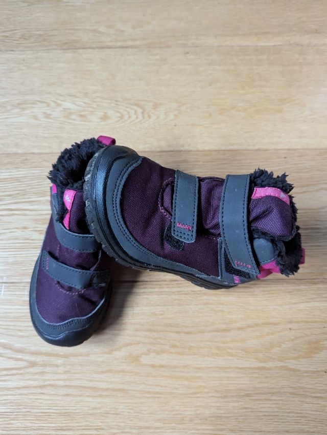 Botas de montaña talla 25