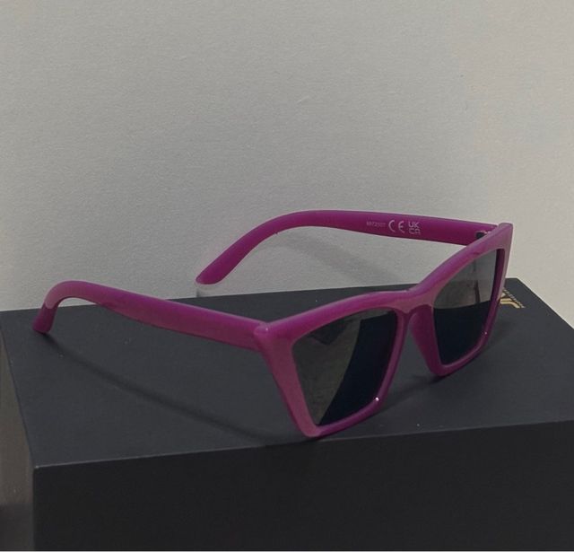 GAFAS DE SOL MORADAS