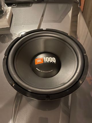 Bombo Subwoofer 12 pulgadas JBL 1000W  250RMS