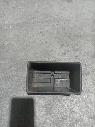 Caja batería Piaggio skipper 