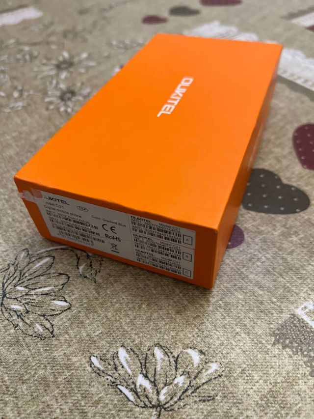 Oukitel C21 64GB dual sim.  Percintado