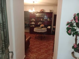 Se vende casa en Constantina