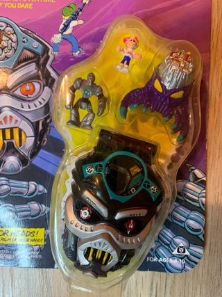 MATTEL MIGHTY MAX DROID INVADER HORROR HEADS