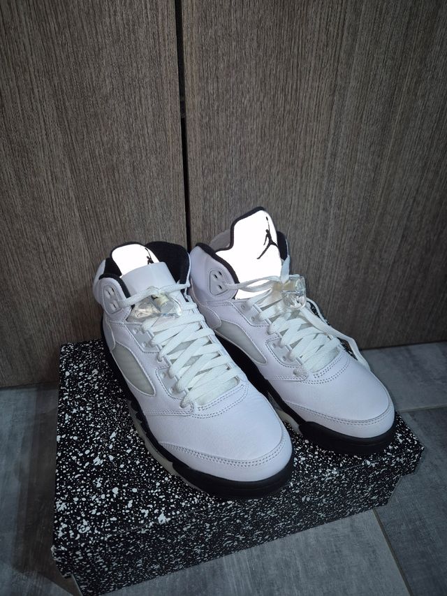 Jordan 5 Retro Reverse Metallic