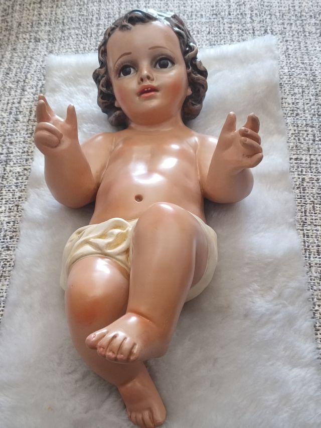 Gran figura de niño Jesús antiguo
