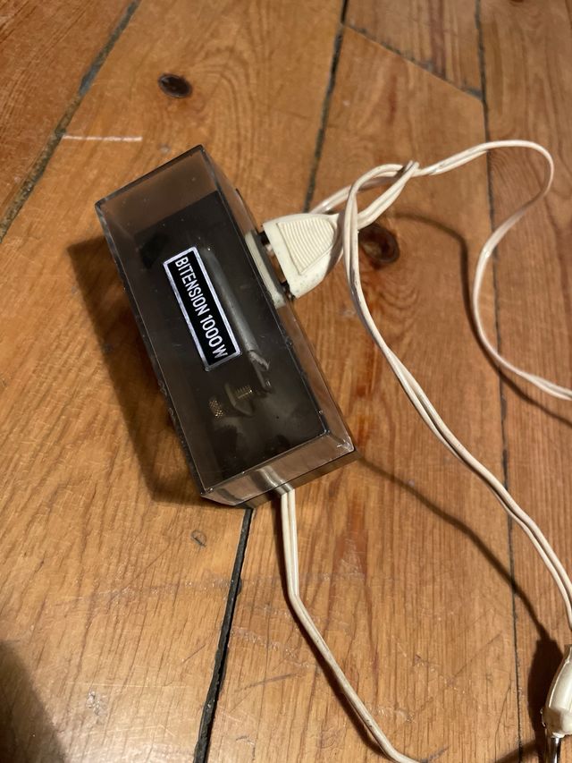 Cambiador de intensidad antiguo