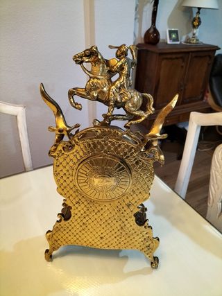 Reloj vintage bronce dorado años 80