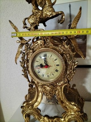 Reloj vintage bronce dorado años 80