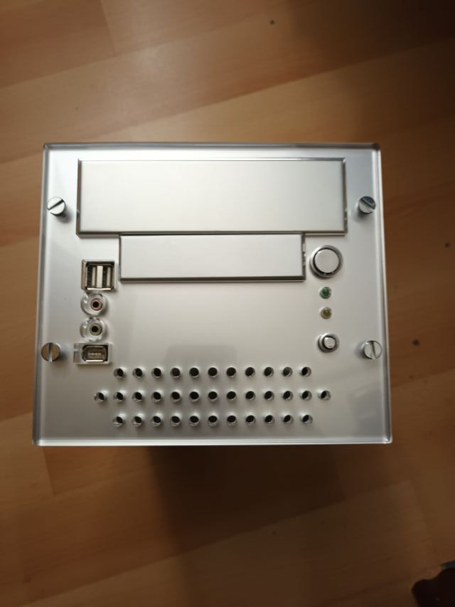 Mini torre placa micro ATX