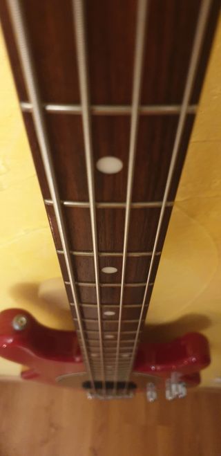 Bajo eléctrico Musicman StingRay.