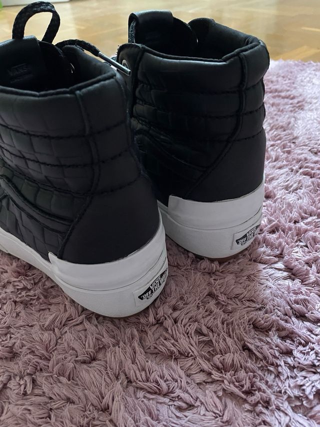 Zapatillas negras con suela laminada SK8Hi de Vans