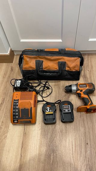Taladro Ridgid 18v